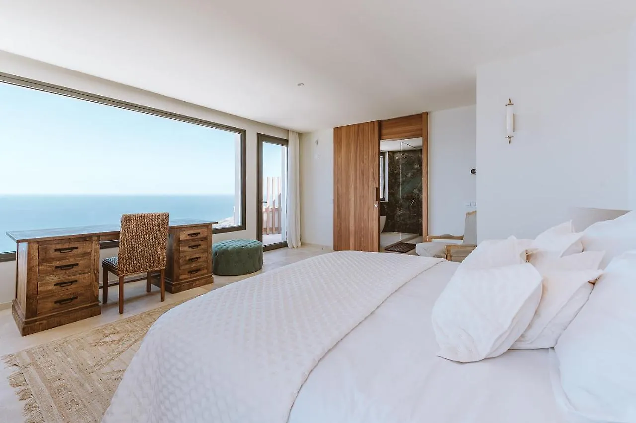 Serenity Villa On The Cliff With Climatized Pool Sauzal