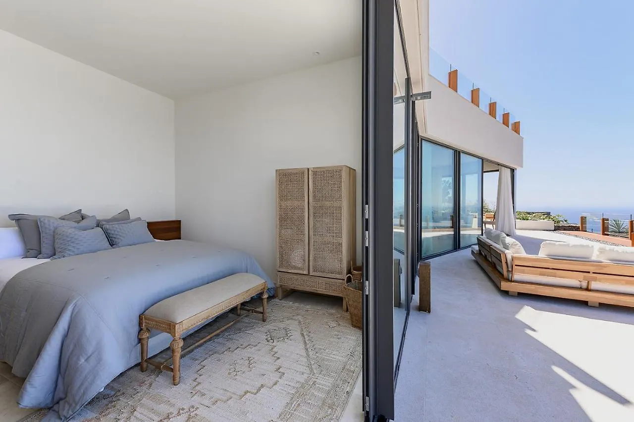Serenity Villa On The Cliff With Climatized Pool Sauzal